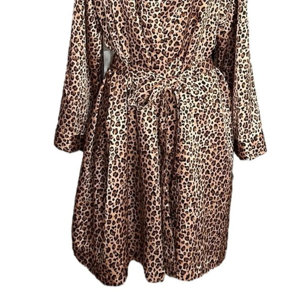 MORGAN TAYLOR Intimates Silky Animal Print Wrap Robe Layer Topper Jacket Size XL - Picture 4 of 16